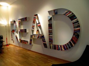 نقش کتابها و قفسه های کتاب در طراحی دکوراسیون داخلی